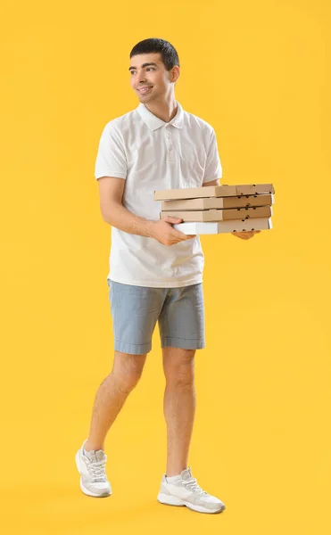 Young Man Boxes Tasty Pizza Yellow Background — Stock Photo, Image
