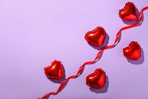 Composition Heart Shaped Balloons Ribbon Lilac Background Valentine Day Celebration — Stockfoto