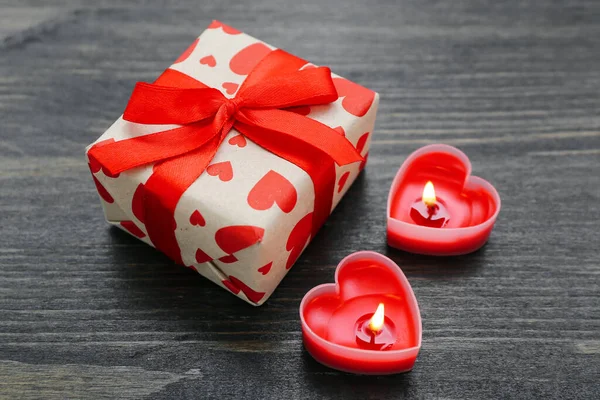 Burning Candles Gift Box Wooden Background Valentine Day Celebration — Fotografia de Stock