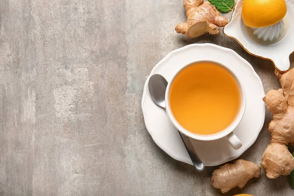 Cup Tea Lemon Spoon Ginger Grunge Background — Stok fotoğraf