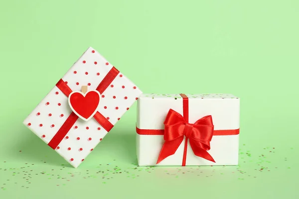 Gift Boxes Beautiful Bows Green Background Valentine Day Celebration — Photo