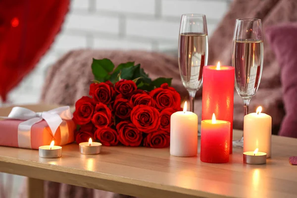 Burning Candles Roses Champagne Gift Valentine Day Table Room Closeup — Foto de Stock