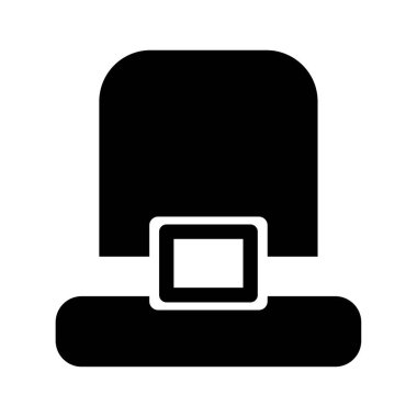 Beyaz arkaplanda siyah şapka