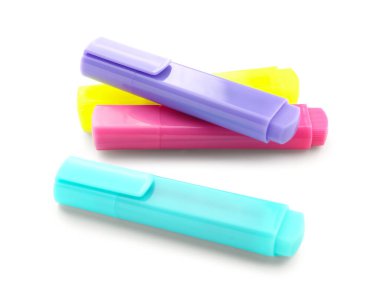 Beyaz Arkaplanda izole edilmiş renkli işaretler