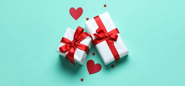 Gift Boxes Valentine Day Hearts Color Background Top View — Stock Photo, Image