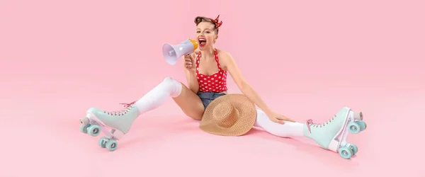Screaming Young Pin Woman Roller Skates Megaphone Pink Background — Stock fotografie