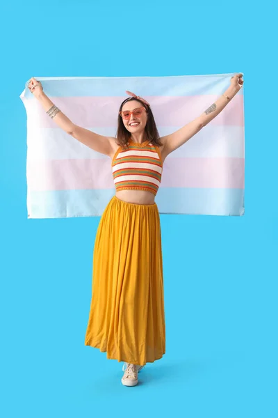 Young Woman Sunglasses Transgender Flag Blue Background — Fotografia de Stock