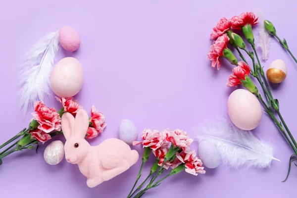 Composition Easter Eggs Carnation Flowers Feathers Toy Bunny Color Background — Zdjęcie stockowe