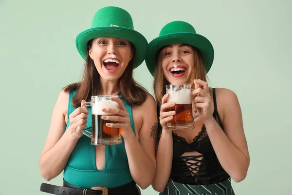 Funny Young Women Hats Glasses Beer Green Background Patrick Day — Photo