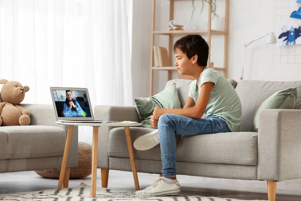 Little Boy Video Chatting Psychologist Home — Stock Photo, Image