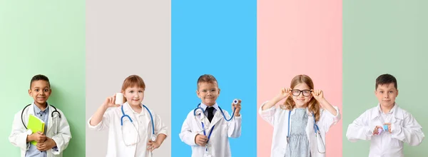 Collage Avec Drôles Petits Médecins Sur Fond Coloré — Photo