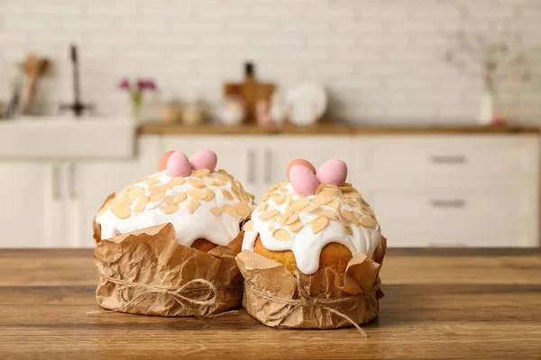 달걀을 부활절 케이크 — 스톡 사진