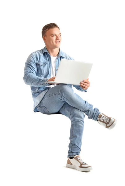 Молодой Человек Ноутбуком Сидит Кресле Белом Фоне — стоковое фото