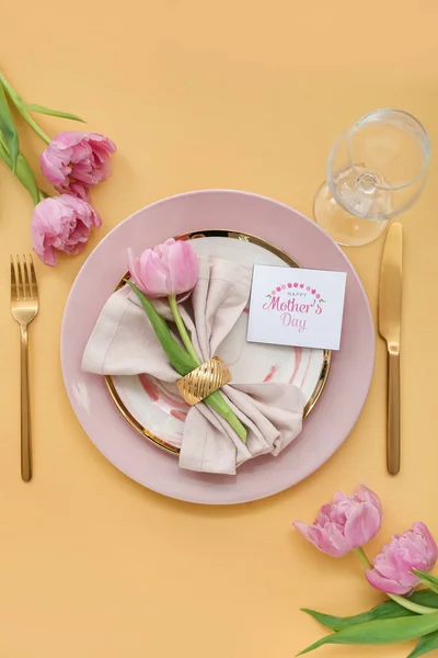 Beautiful Table Setting Tulip Flowers Mother Day Celebration Yellow Background — Stock Photo, Image