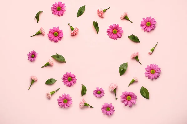 Frame Made Beautiful Flowers Plant Leaves Pink Background — Stock Photo, Image