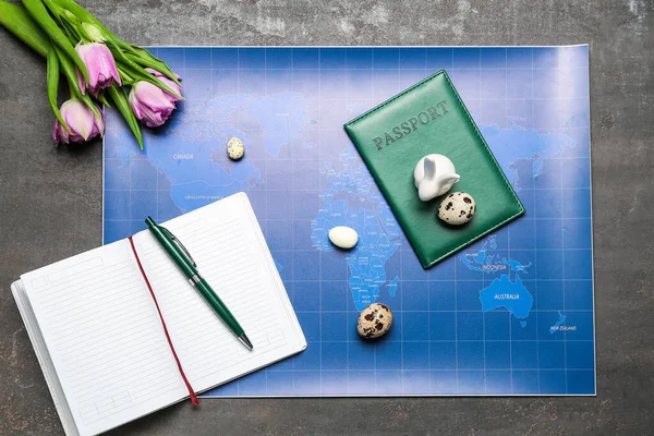 Pasaporte Con Cuaderno Huevos Pascua Tulipanes Mapa Del Mundo Sobre — Foto de Stock