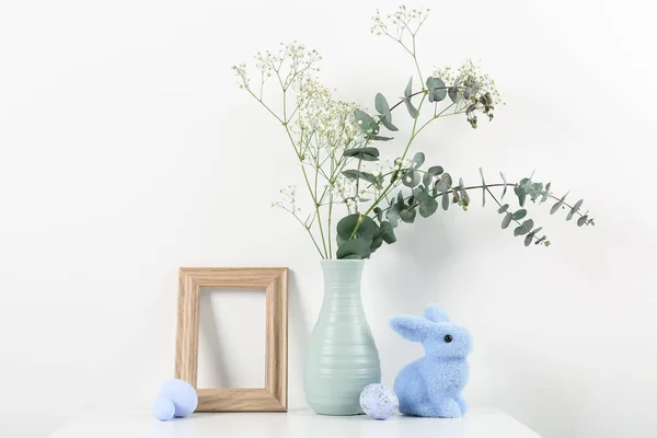 Blank Frame Vase Floral Decor Easter Eggs Bunny White Background — Stock Photo, Image