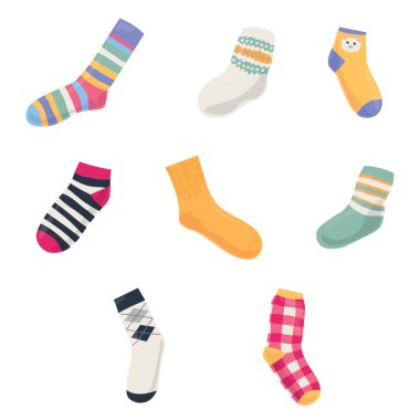 Beyaz arka planda sıcak örülmüş çoraplar.