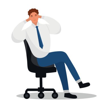 Genç işadamı beyaz arka planda ofis sandalyesinde dinleniyor.