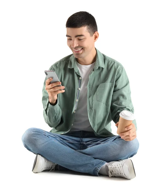 Ung Kille Som Använder Mobiltelefon Vit Bakgrund — Stockfoto