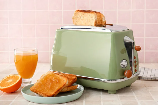 Bread Slices Modern Toaster Cup Juice Orange Toasts Jam Tile — Stock Photo, Image
