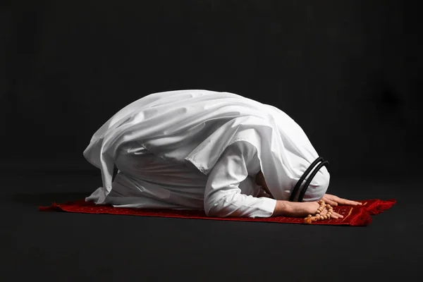 Praying Muslim Man Dark Background — Stock Fotó