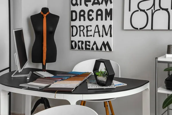 Interior Modern Atelier Tailor Workplace Mannequin — Stock Photo, Image