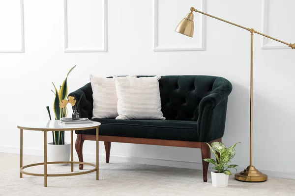 Interior Living Room Green Sofa Table — Stock Photo, Image