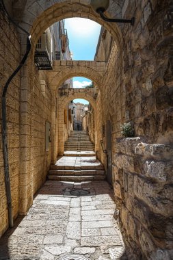 Yay ve adımlarla eski patikayı görüntüle