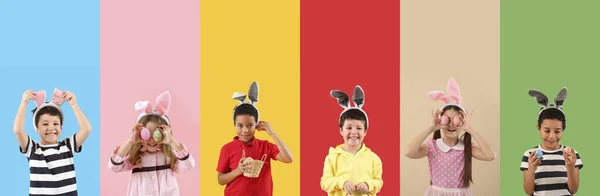 Birçok Çocuk Paskalyayı Renk Arka Planında Kutluyor — Stok fotoğraf