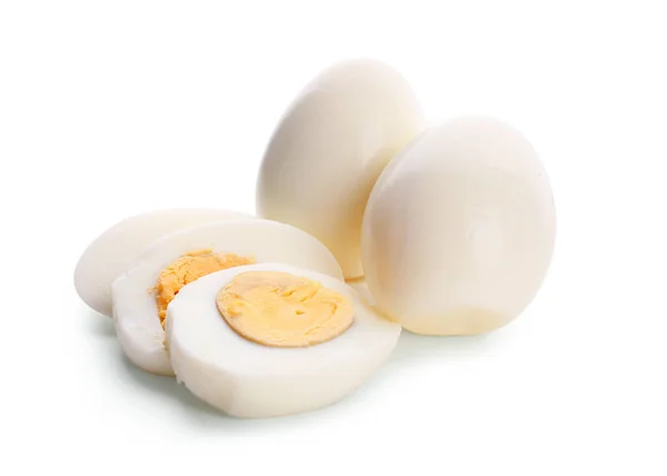 Köstliche Gekochte Eier Isoliert Auf Weißem Hintergrund — Stockfoto