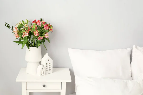 Vase Beautiful Alstroemeria Flowers Decor Bedside Table Bedroom — Stock Photo, Image