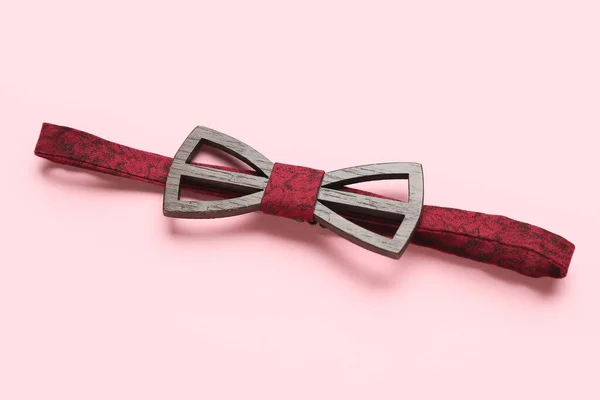 Stílusos Csokornyakkendő Rózsaszín Háttér — Stock Fotó