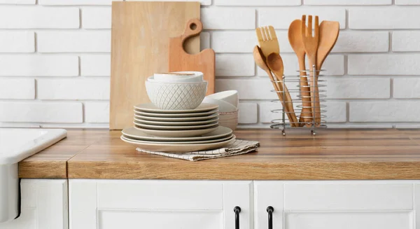 Set Clean Dishes Utensils Table Kitchen — Stock Photo, Image