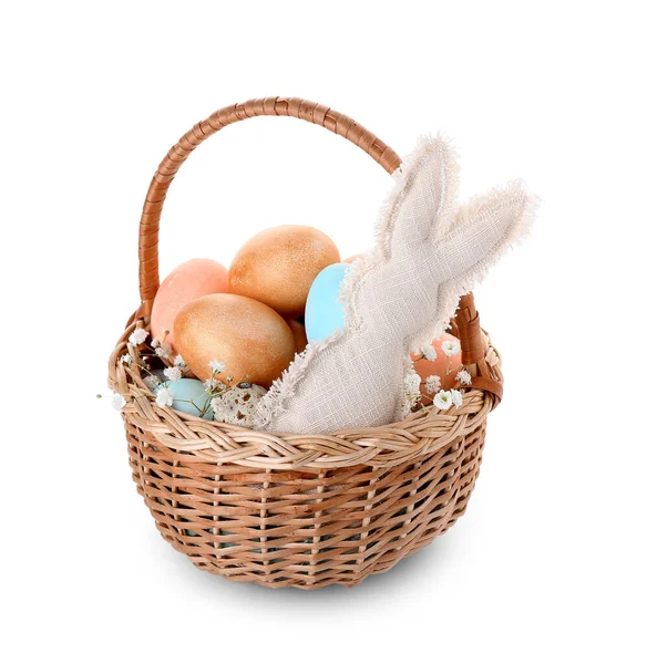 Basket Easter Eggs Bunnies Gypsophila Flowers Isolated White Background — Stock Photo, Image