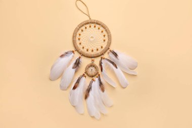 Bej arka planda güzel bir düş kapanı