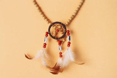 Turuncu arka planda güzel bir düş kapanı