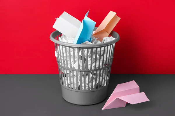 Rubbish Bin Paper Garbage Red Wall — Stock Photo, Image