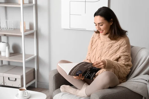 Young Woman Reading Magazine Soft Armchair Home — Stock Photo, Image