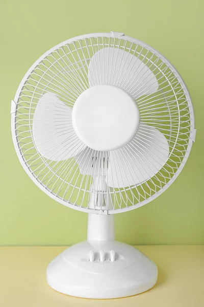 Electric Fan Green Background — Stock Photo, Image