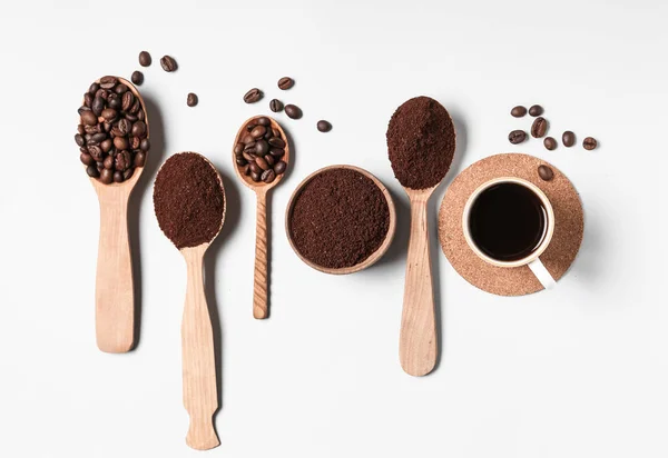 Spoons Coffee Powder Beans Cup White Background — Stock Photo, Image