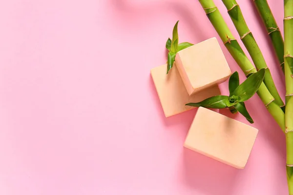 Bamboo Stems Podiums Pink Background — Stock Photo, Image