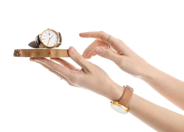 Frau Mit Stylischen Armbanduhren Auf Weißem Hintergrund — Stockfoto