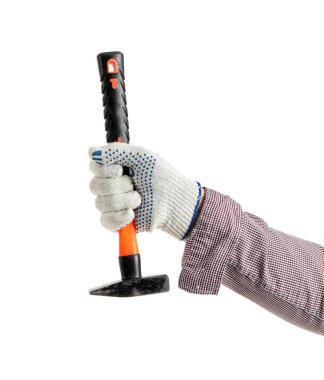 Beyaz arkaplanda çekiçli bir işçi