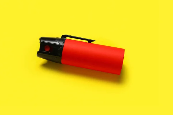 Pepper Spray Yellow Background — Stock Photo, Image