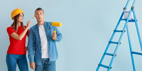 Happy Young Couple Paint Roller Brush Ladder Making Repair New — Stock Photo, Image
