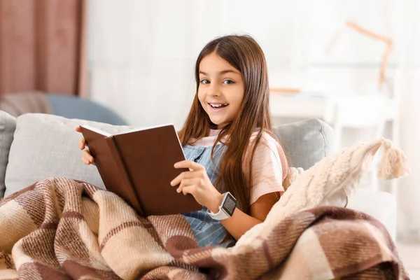 Little Girl Smartwatch Reading Book Home — Stock Photo, Image