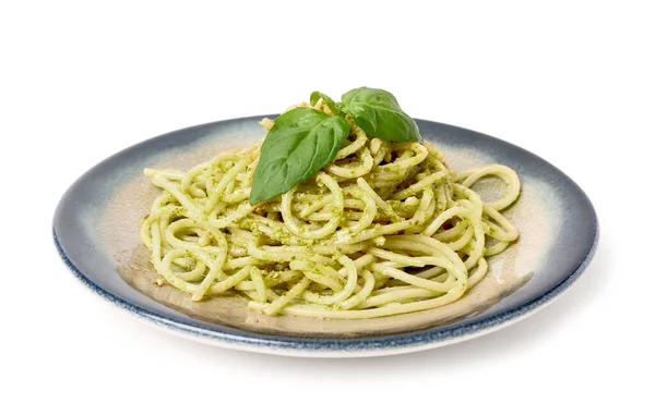 Assiette Avec Savoureuses Pâtes Pesto Sur Fond Blanc — Photo
