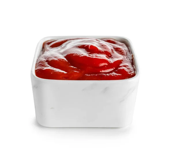 Skål Välsmakande Ketchup Isolerad Vit Bakgrund — Stockfoto