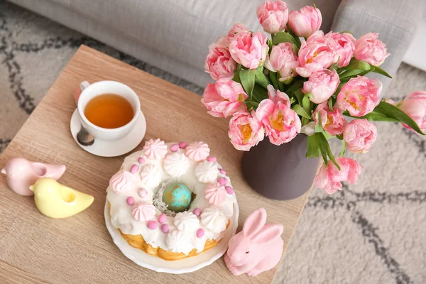 Easter Cake Bunny Porcelain Quails Vase Tulip Flowers Table Living — Stock Photo, Image